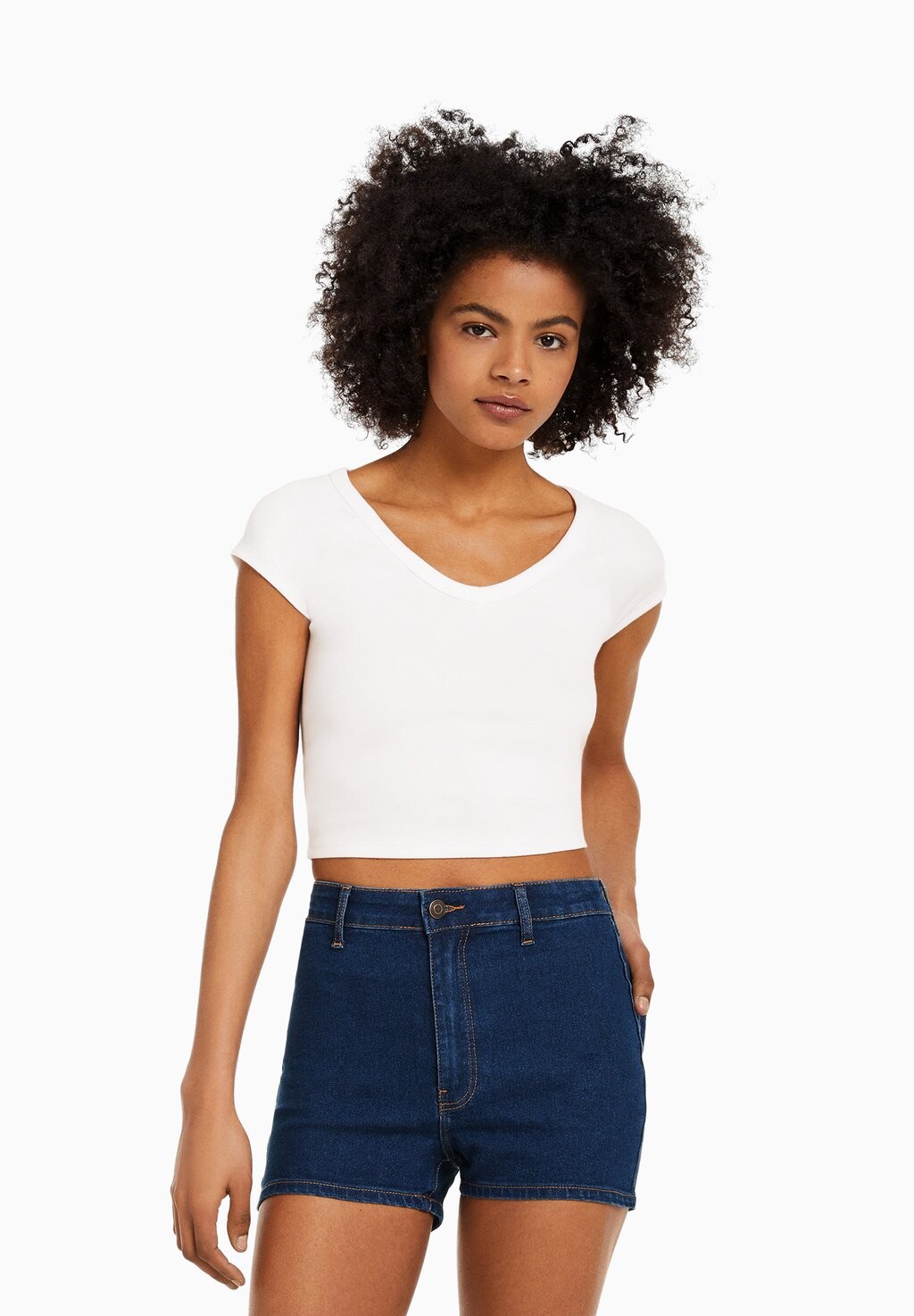 

Джинсовые шорты Bershka, темно-синий