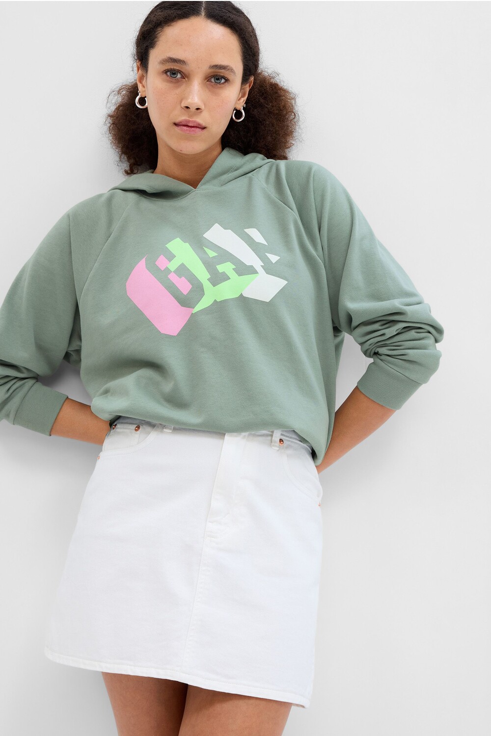 

Худи бойфренда Soft Vintage Capsule Logo Gap, зеленый
