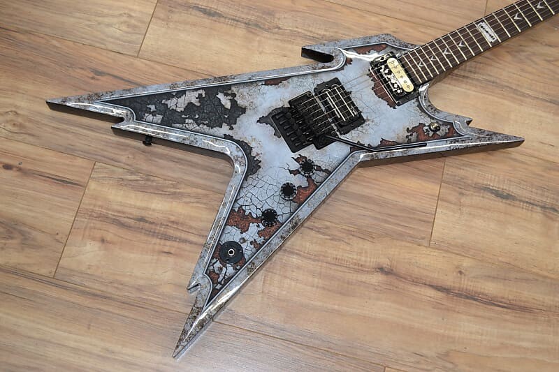 

Электрогитара Dean Razorback Rust Import with case 2021 Rust graphic