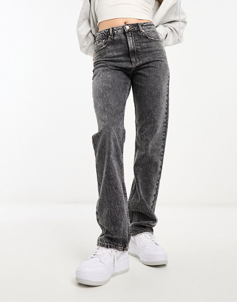 

Темно-серые прямые джинсы в стиле 90-х ASOS DESIGN