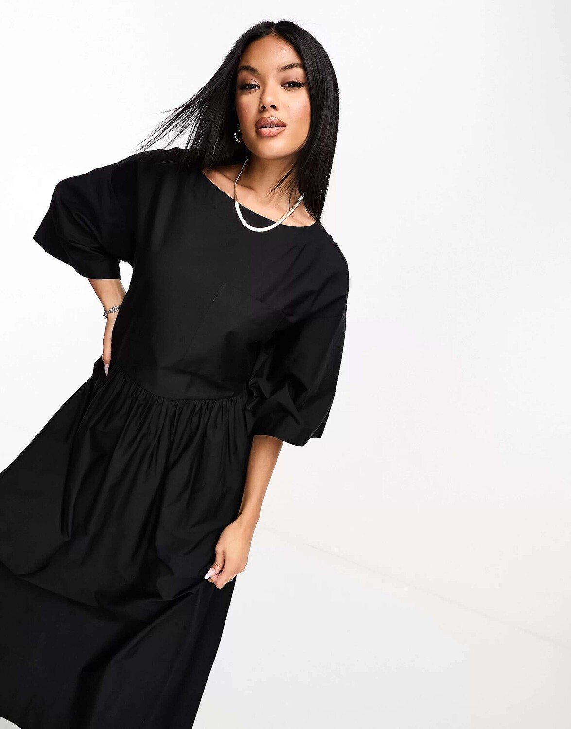 

Черное свободное платье-футболка миди из поплина ASOS