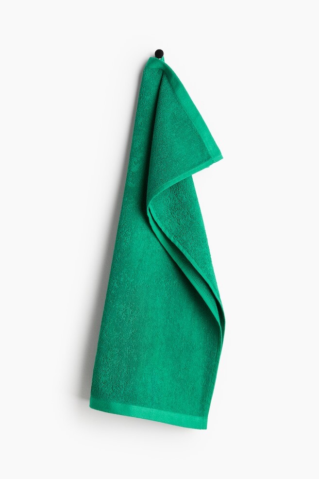 

Хлопковое махровое полотенце H&M, 50x70 см, зеленый