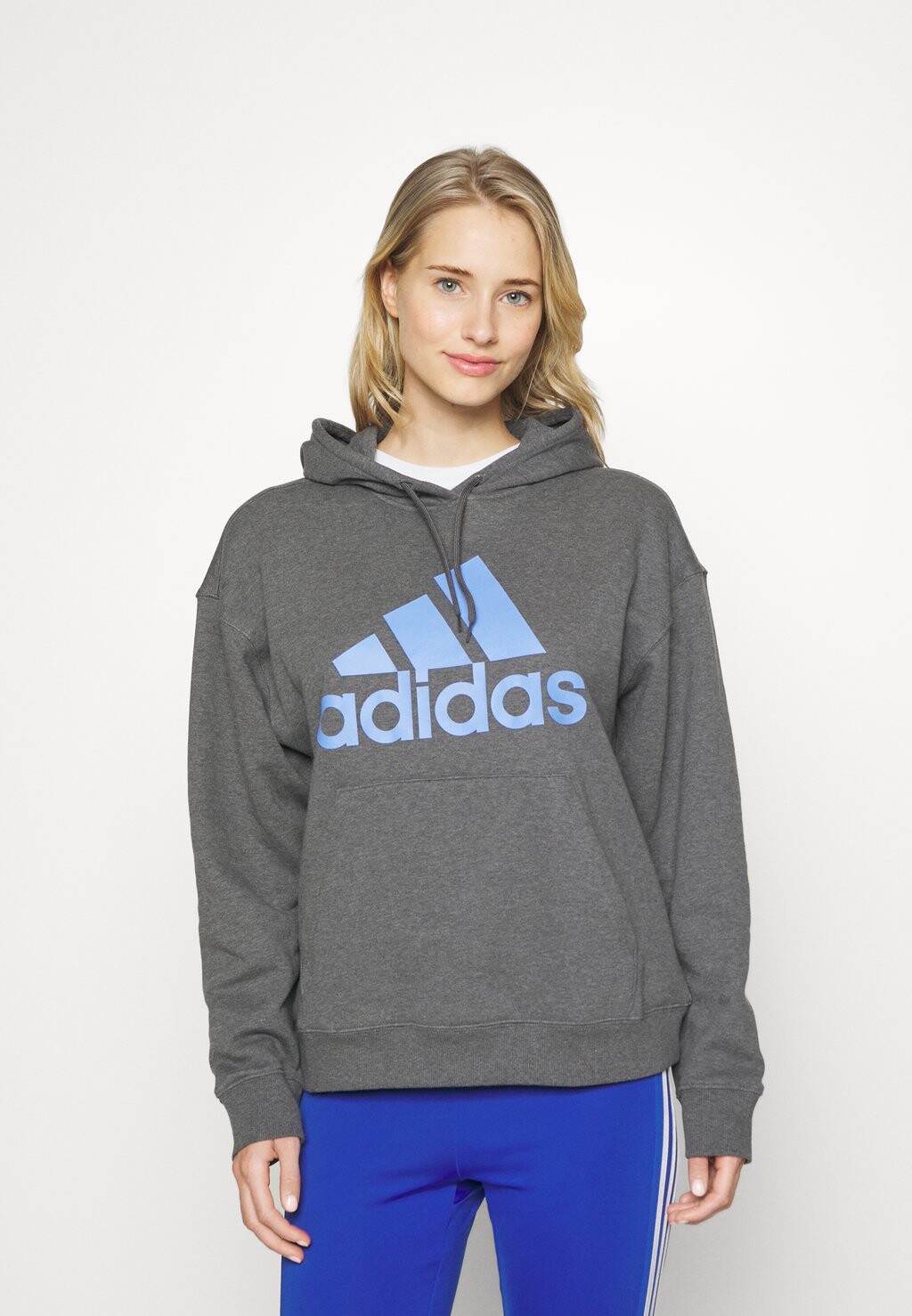 

Толстовка Adidas