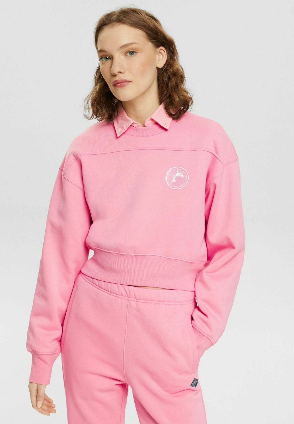 

Толстовка Esprit Cropped, розовая, Розовый