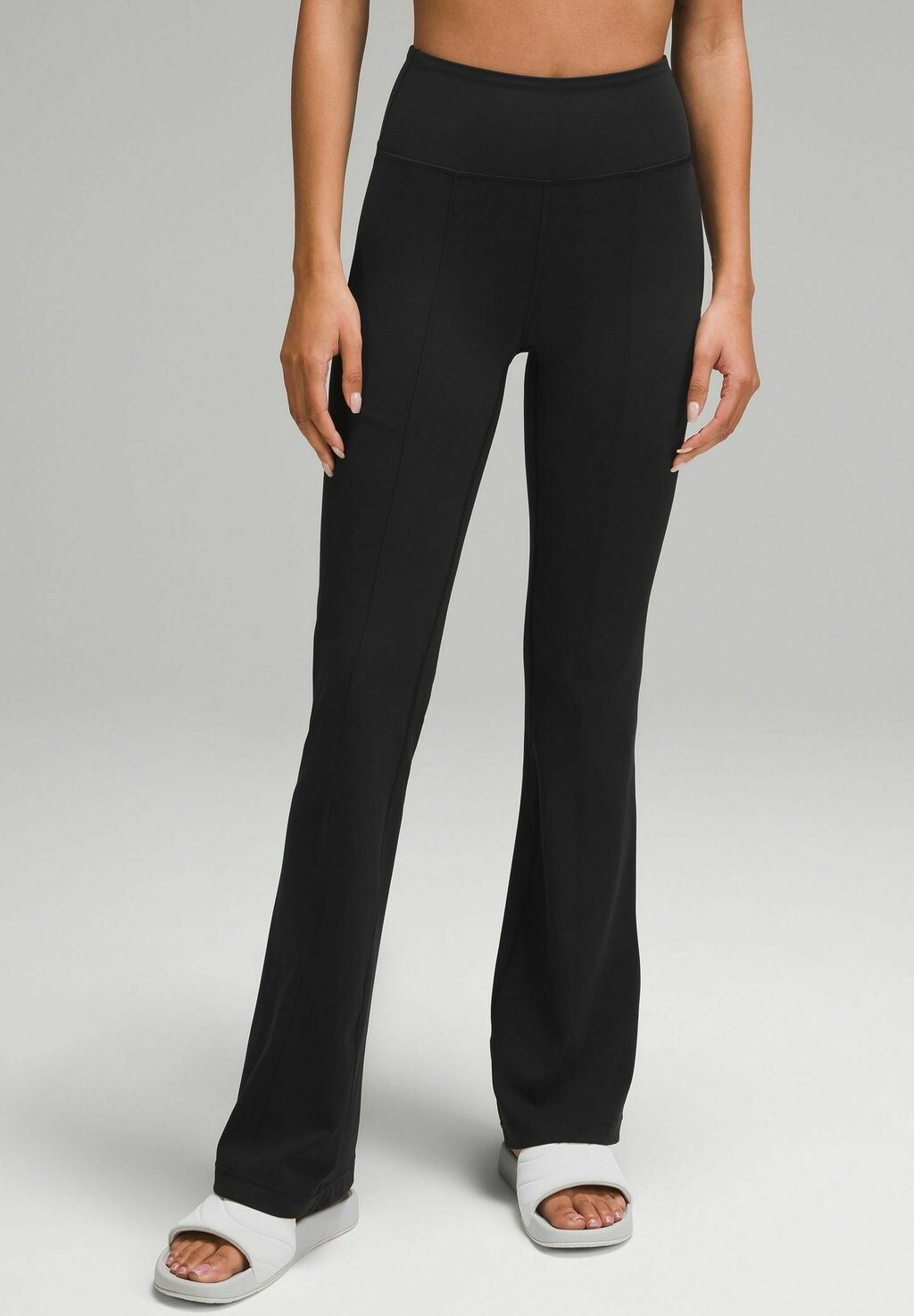 

Брюки GROOVE HR FLARED W POCKETS lululemon, цвет black