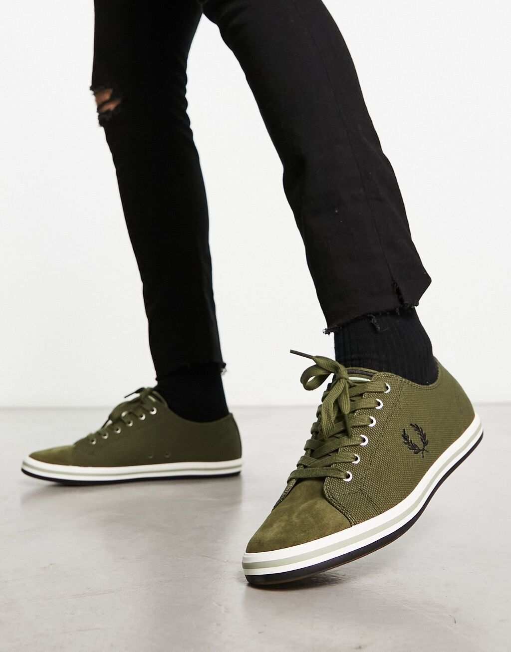 

Зеленые кроссовки Fred Perry Kingston