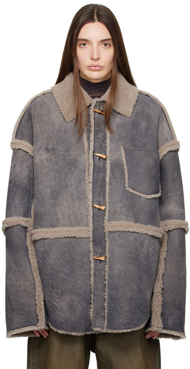 

Серая короткая дубленка с застежкой-тогл Acne Studios