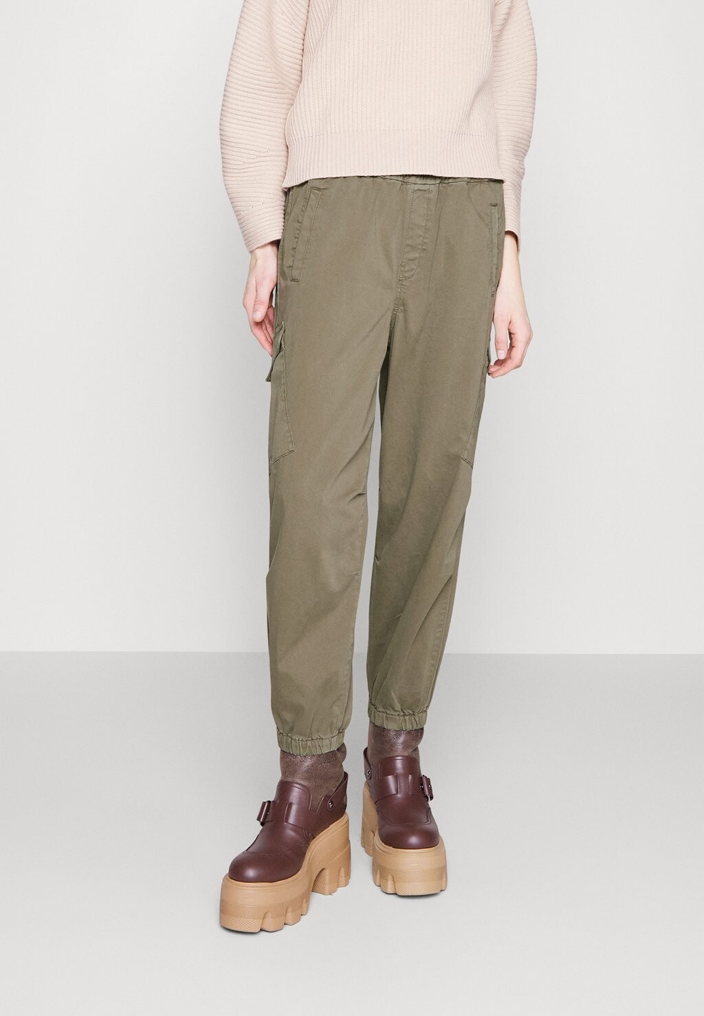 

Брюки AG Jeans