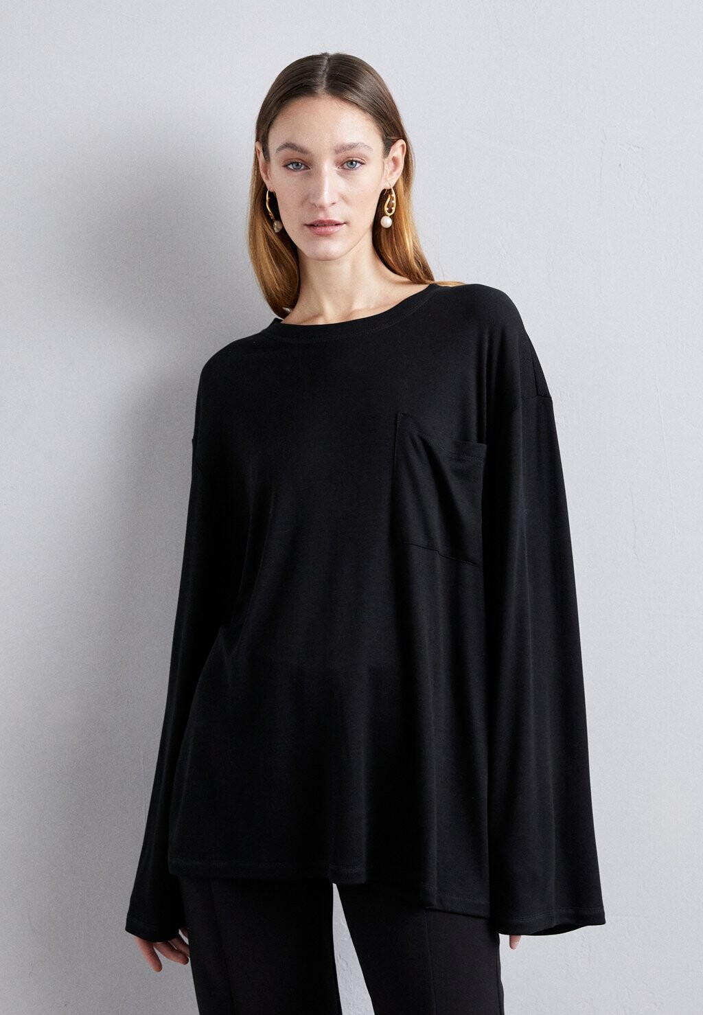 

Футболка с длинным рукавом Fayeh By Malene Birger, черный