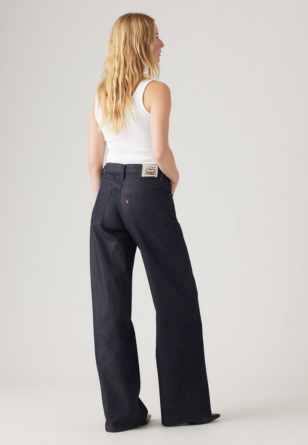 

Джинсы свободного кроя WELLTHREAD XL STRAIGHT Levi's®, темно-синий деним