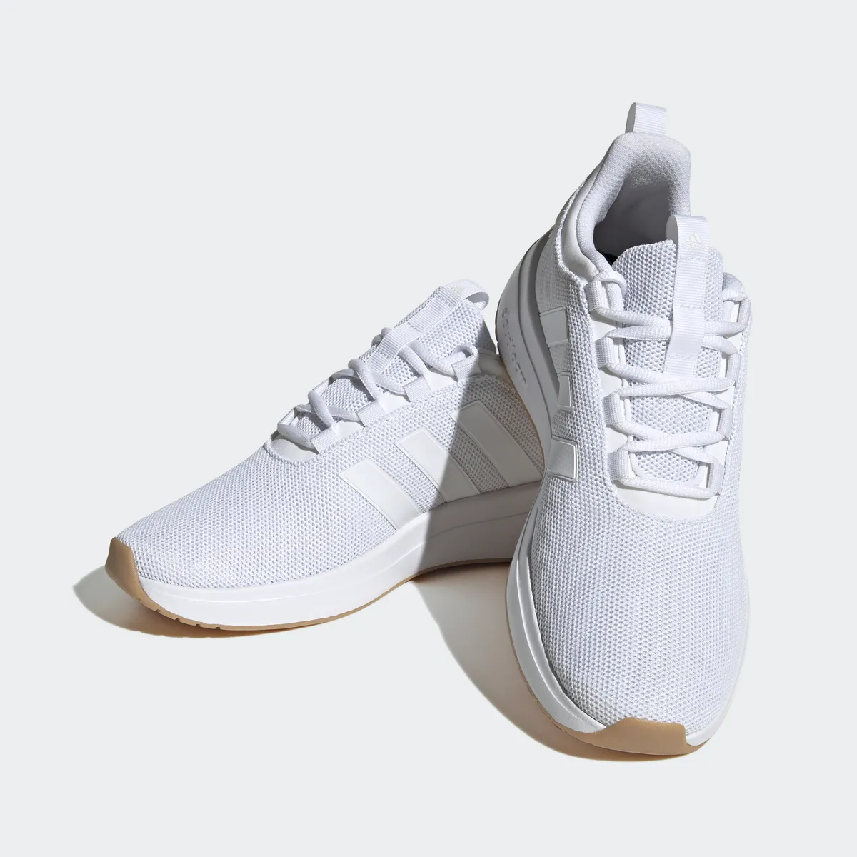 

Кроссовки Adidas Sportswear "RACER TR23", дизайн по стопам Adidas NMD, цвет Cloud White / Cloud White / Gum 3