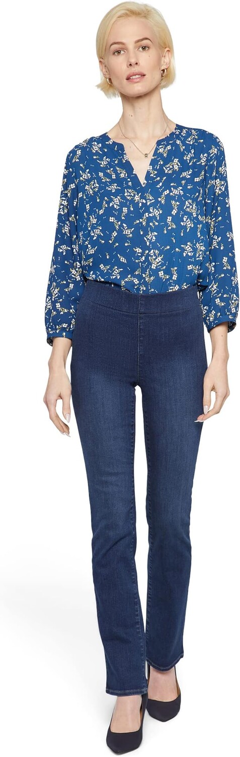 

Джинсы Petite Pull-On Marilyn Straight in Blue Star NYDJ, цвет Blue Star