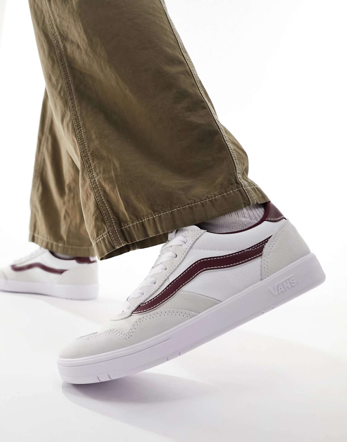 

Кроссовки Vans Cruze с белыми и коричневыми деталями, Коричневый