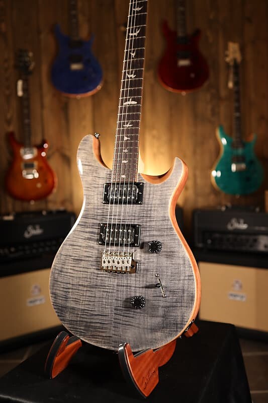 

Электрогитара PRS SE Custom 24 - Charcoal 2617