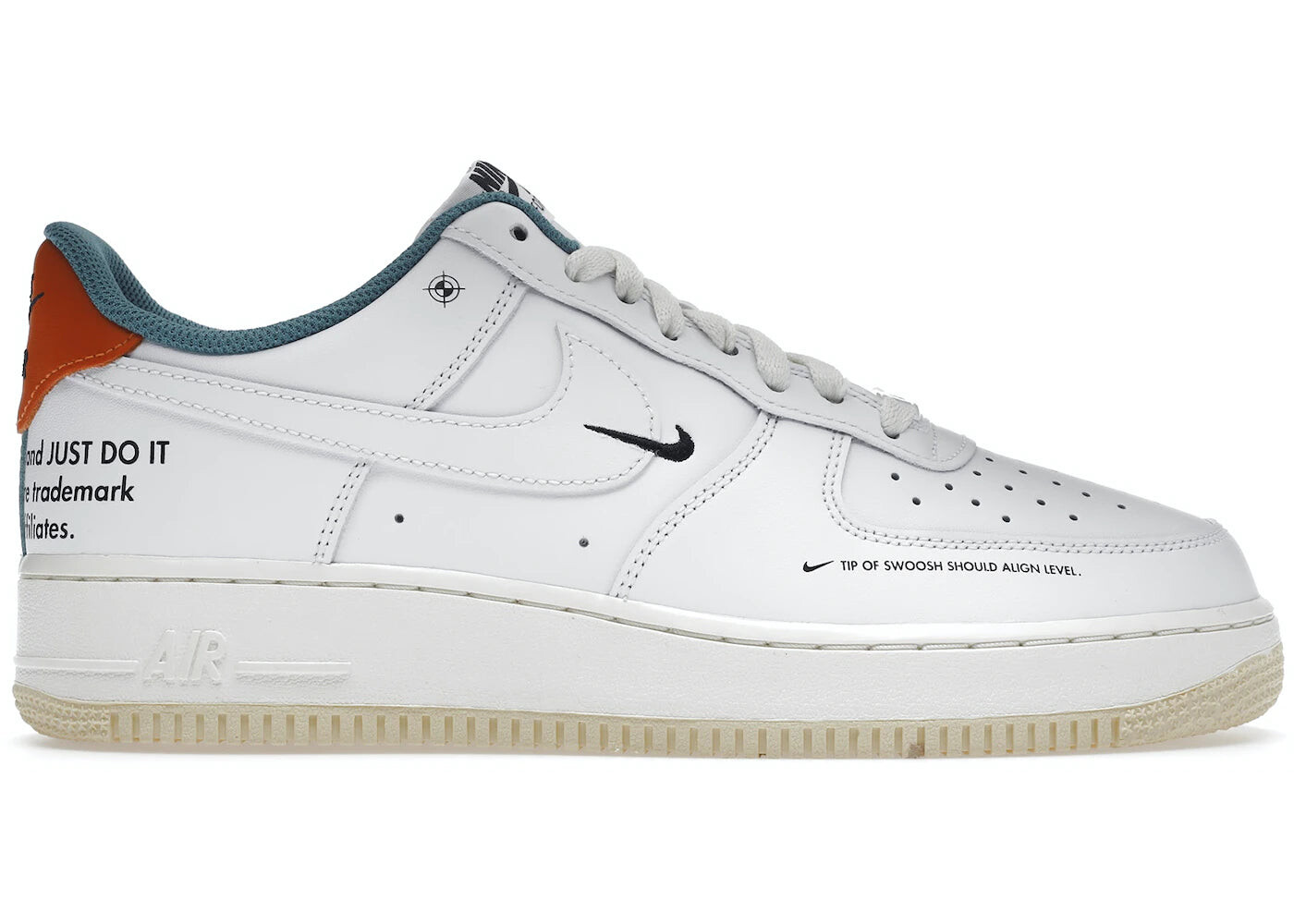 

Кроссовки Nike Air Force 1 Low '07 LE мужские, белый / зеленый / оранжевый