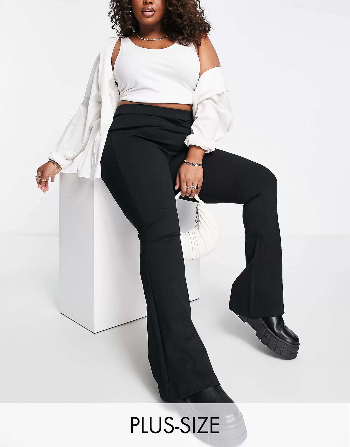 

Черные расклешенные брюки Vero Moda