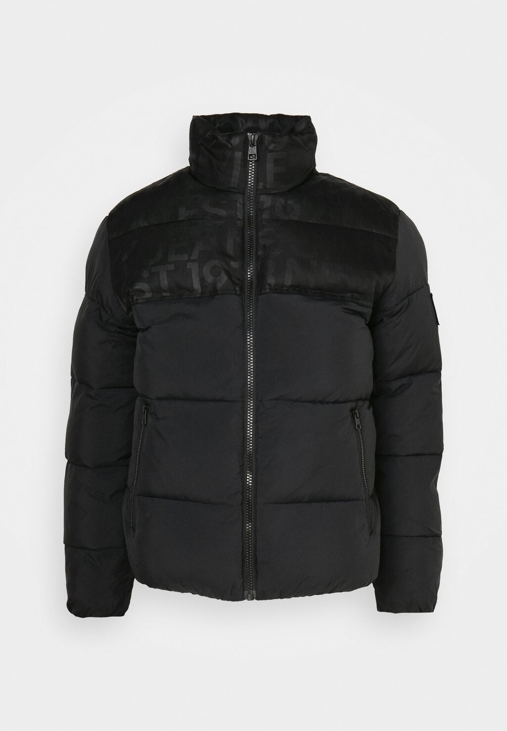 

Куртка Calvin Klein Jeans BLOCKING PUFFER, черный