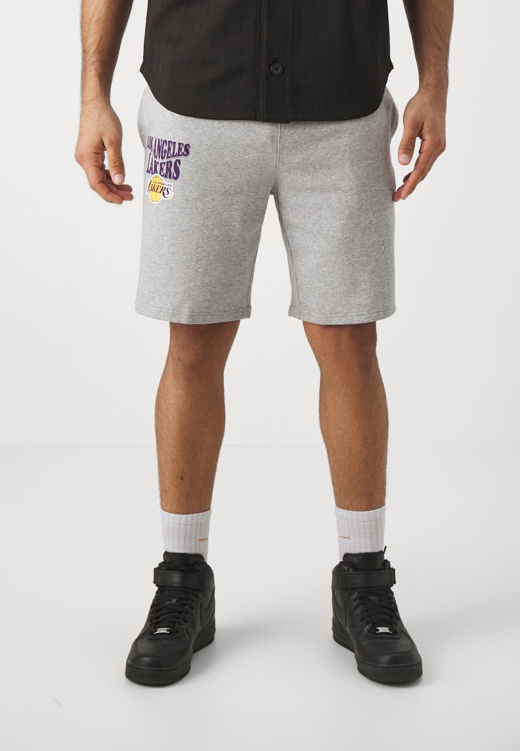 

Команда Nba Los Angeles Lakers Script Short New Era, цвет grey