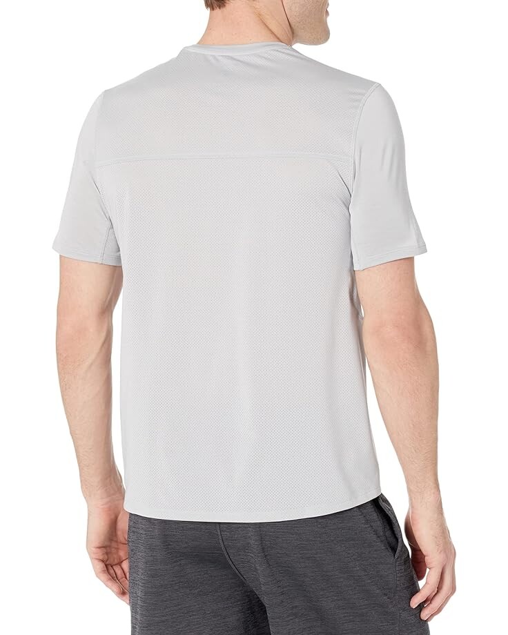 

Футболка Reebok Tech Style Activchill Solide Athlete Tee, цвет Pure Grey