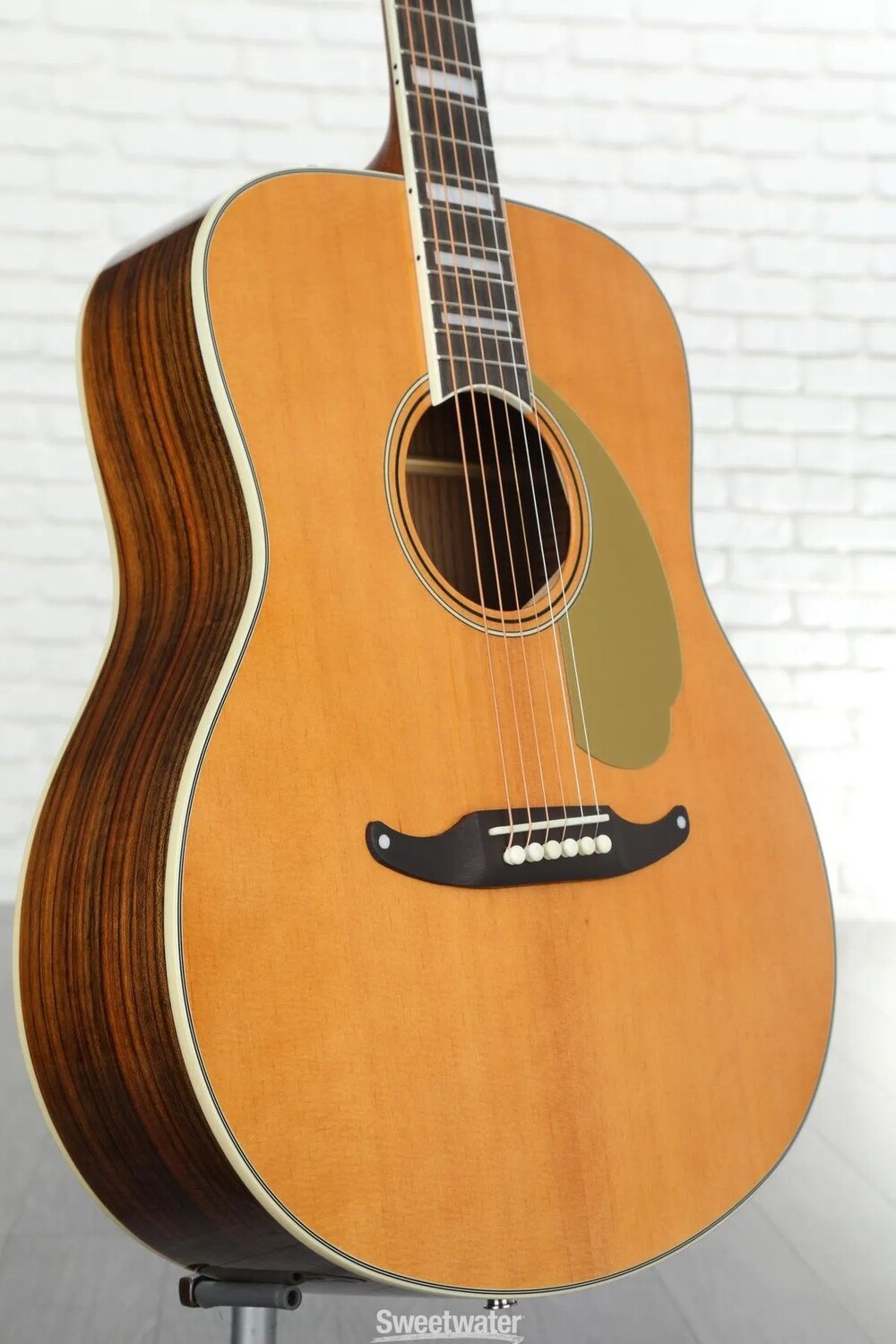 

Новая винтажная акусто-электрическая гитара Fender Palomino - Aged Natural