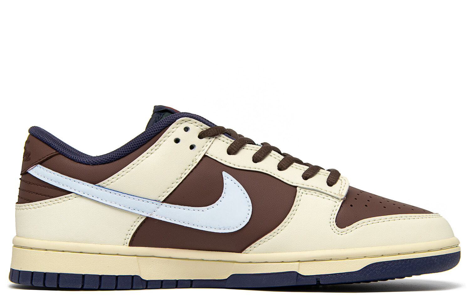 

Кроссовки Nike Dunk Skateboarding Shoes Men Low-top Beige/maroon, цвет Chestnut