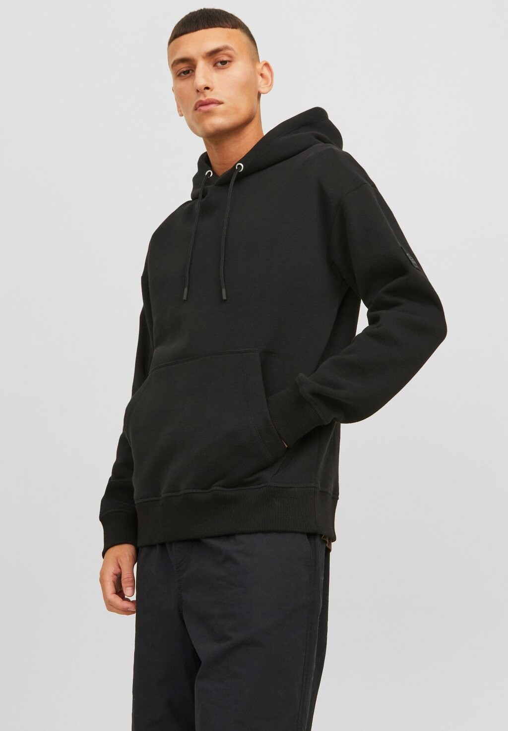 

Толстовка JCOCLASSIC NOOS Jack & Jones, черный