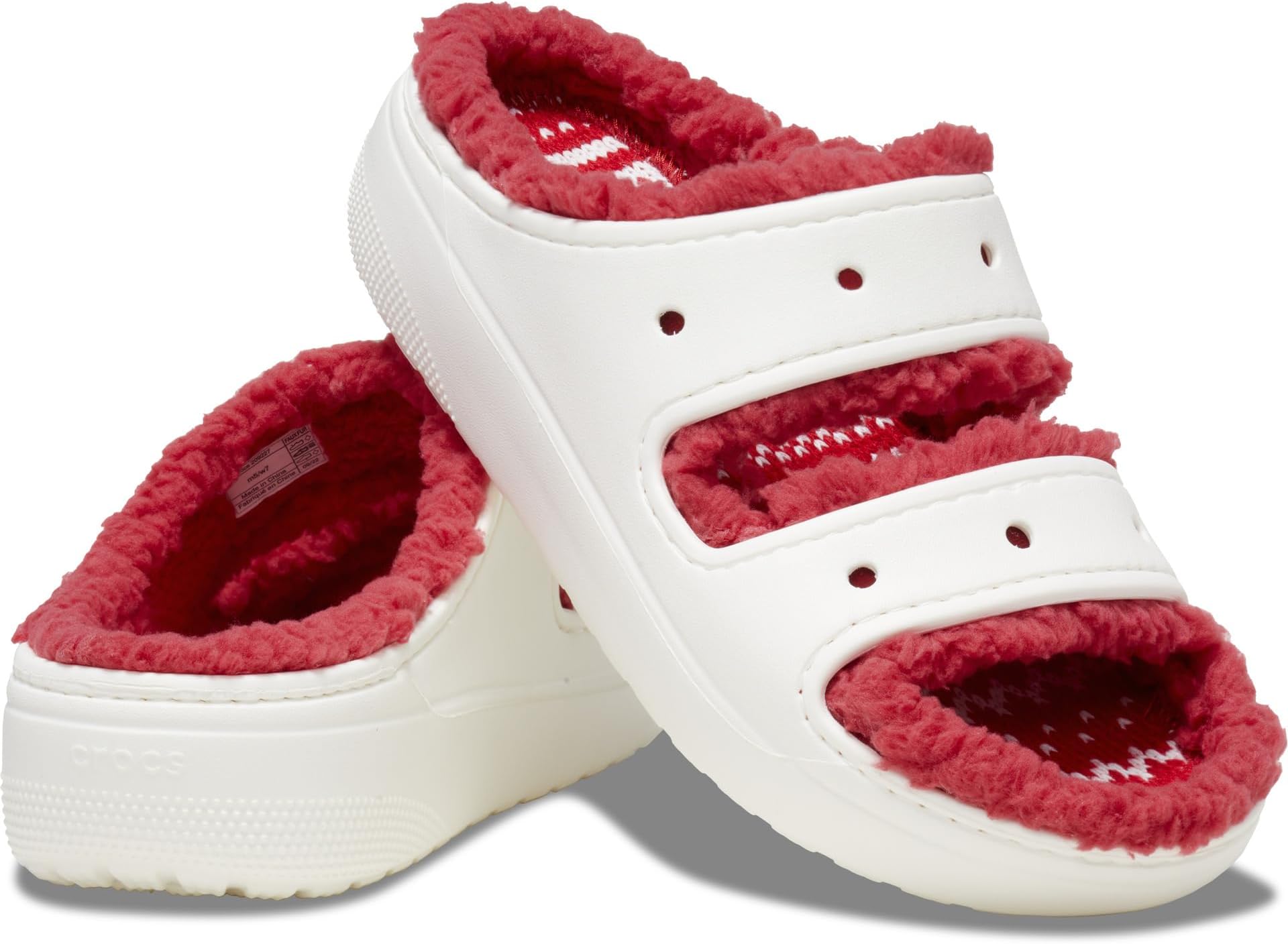 цена Сандалии на плоской подошве Classic Cozzzy Sandal Crocs, цвет Multi/Holiday Sweater
