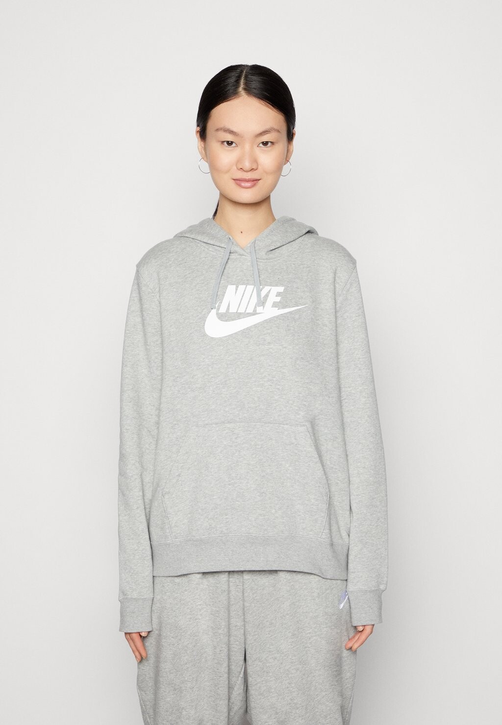 

Худи Nike