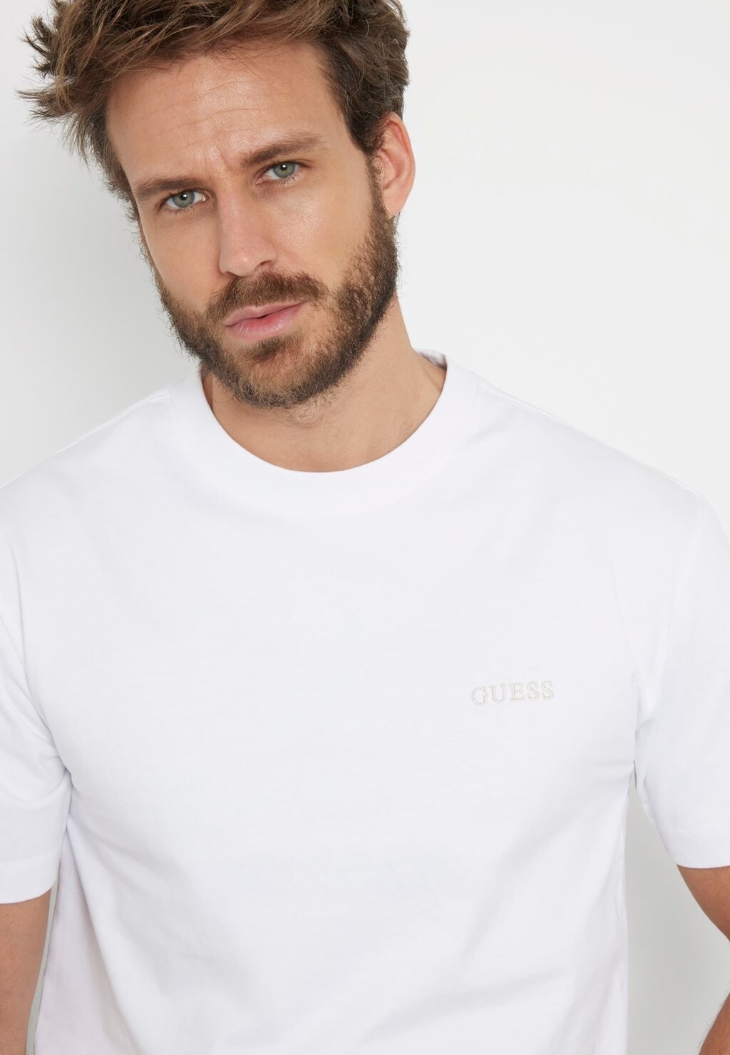

Футболка базовая Kleines Logo Guess, белая
