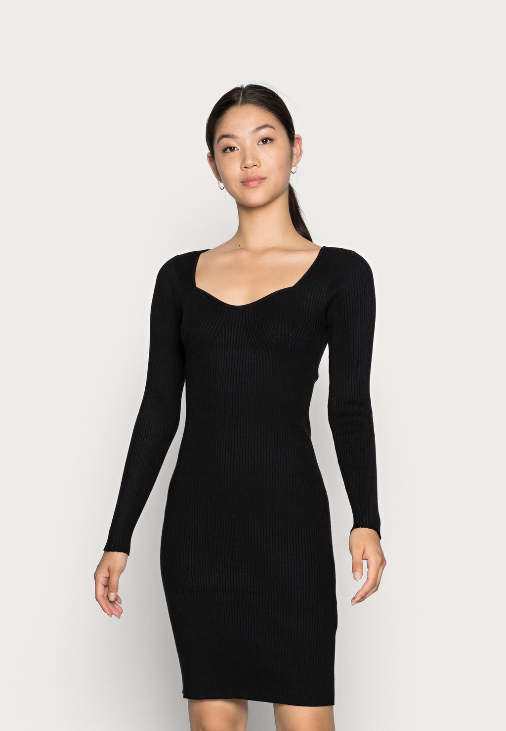 

Трикотажное платье Vero Moda с длинным рукавом, черный
