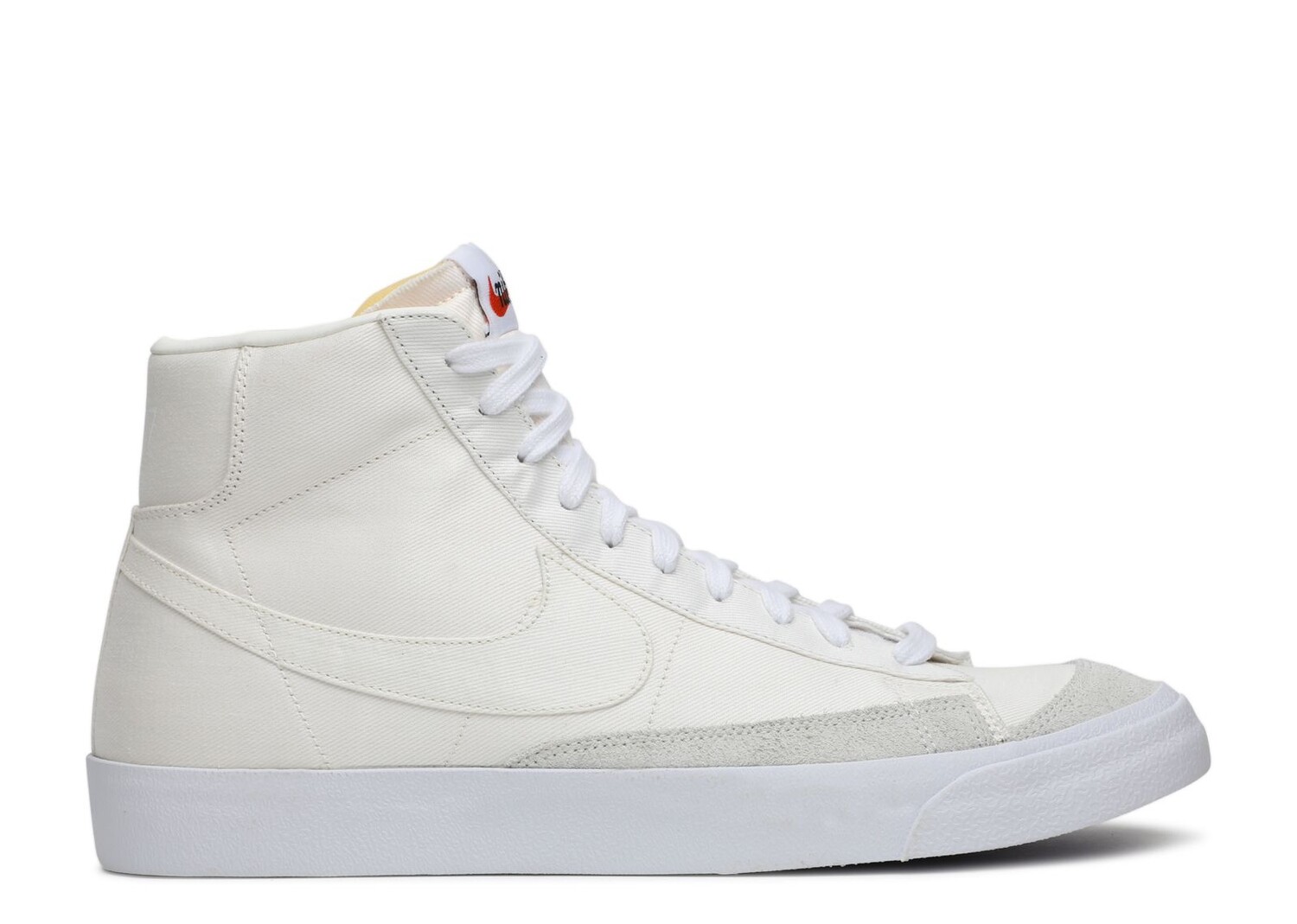

Кроссовки Nike Blazer Mid '77 Canvas 'Sail', кремовый, Бежевый