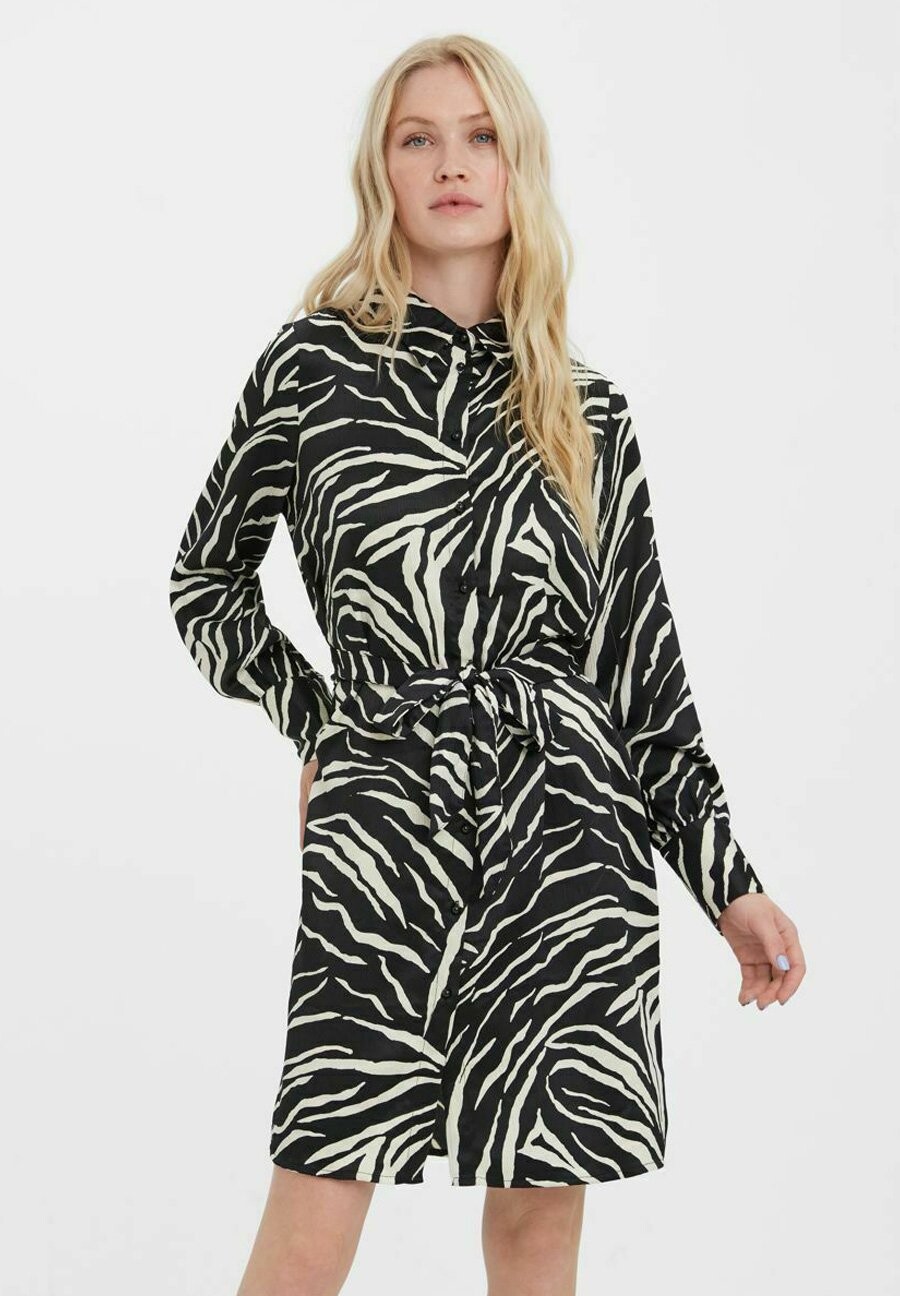 

Платье-рубашка Vero Moda, черный