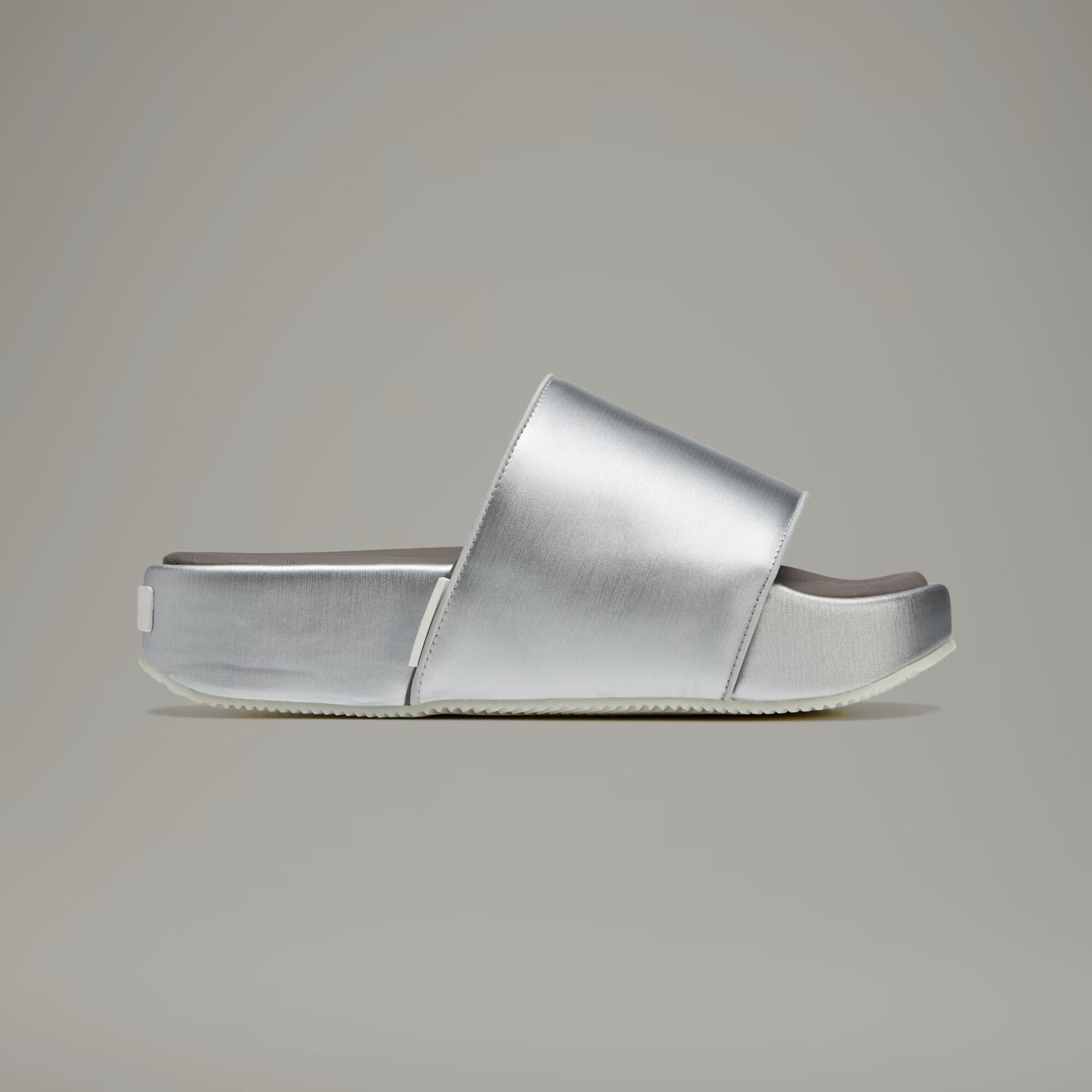 

Y-3 Шлепанцы Adidas