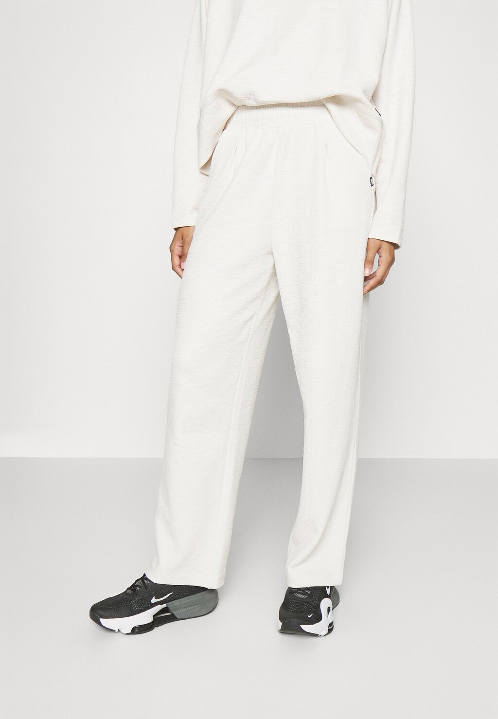 

Низ спортивного костюма DKNY, Серый