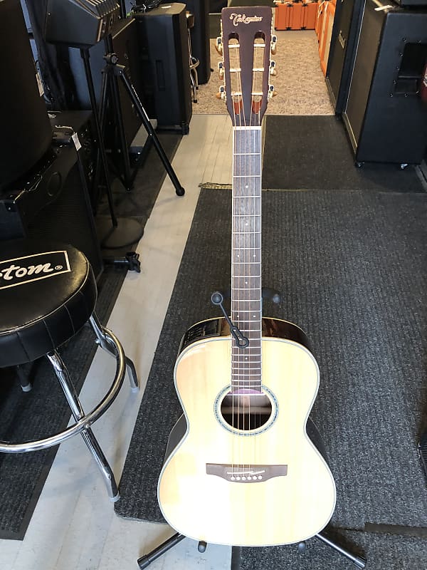 цена Акустическая гитара Takamine GY51E New Yorker Natural