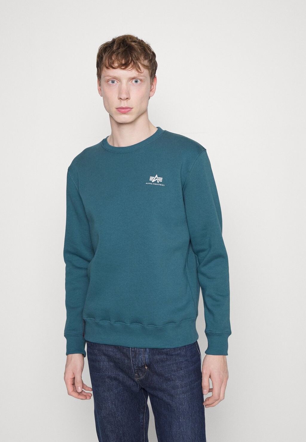 

Толстовка Alpha Industries