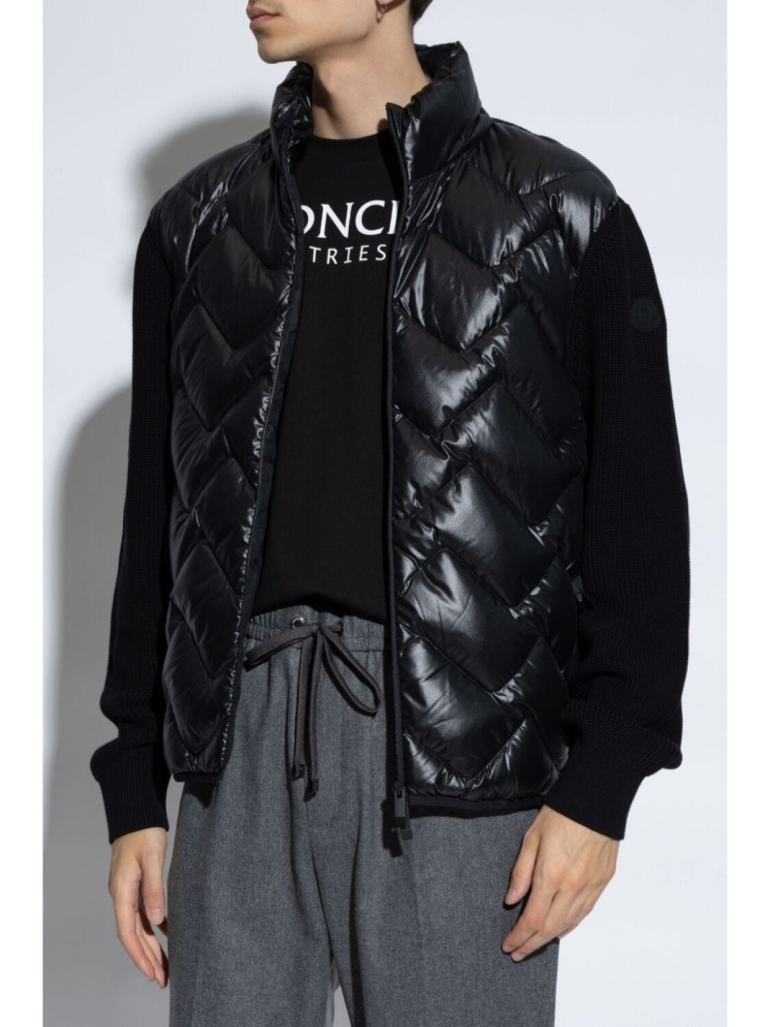 

Стеганая куртка Moncler, черный