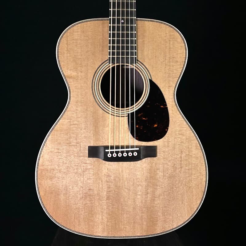 

Акустическая гитара Martin OM-28 Modern Deluxe