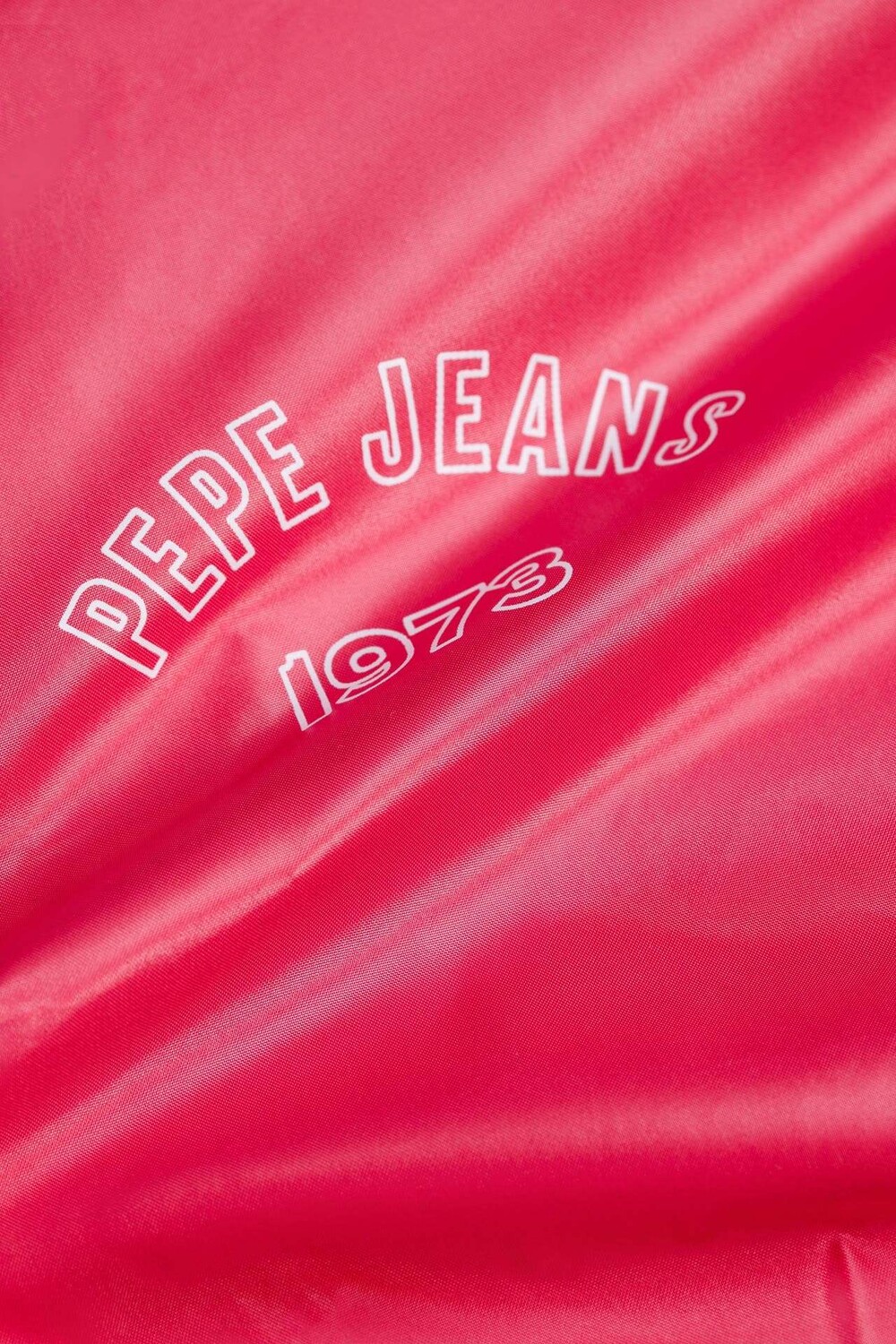 

Куртка-переходник "Сильви" фуксия Pepe Jeans