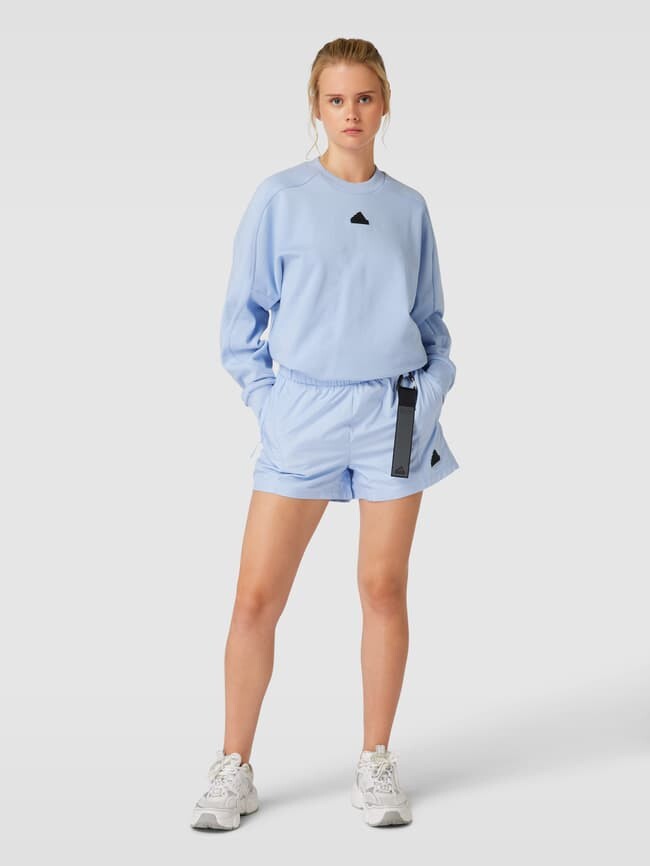 

Шорты с лейблом ADIDAS SPORTSWEAR, светло-синий
