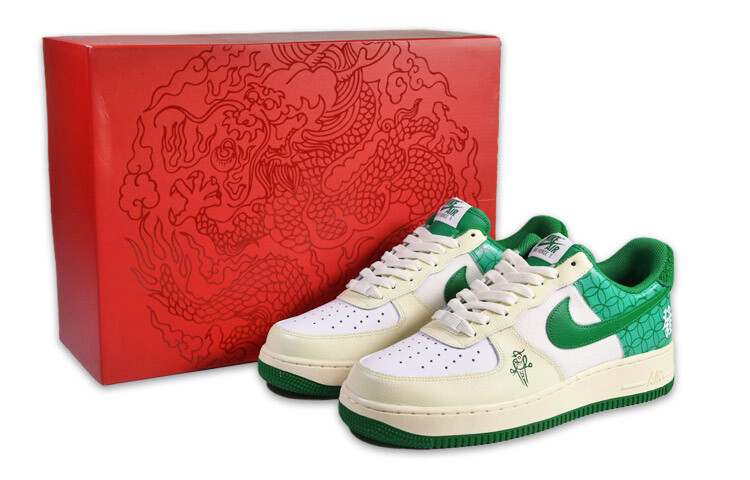 

Мужские кроссовки для скейтбординга Nike Air Force 1