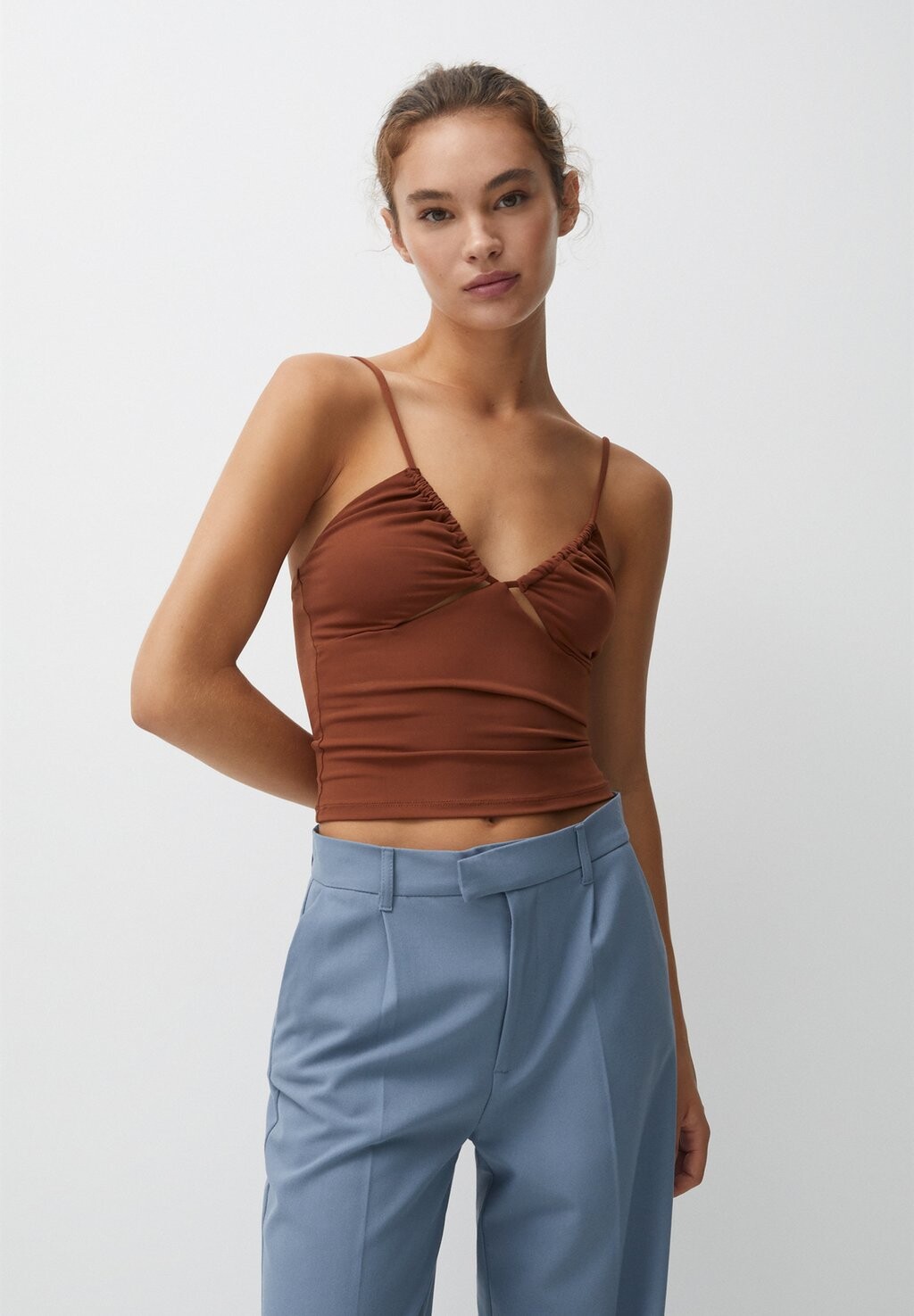

Топ PULL&BEAR, светло-коричневый
