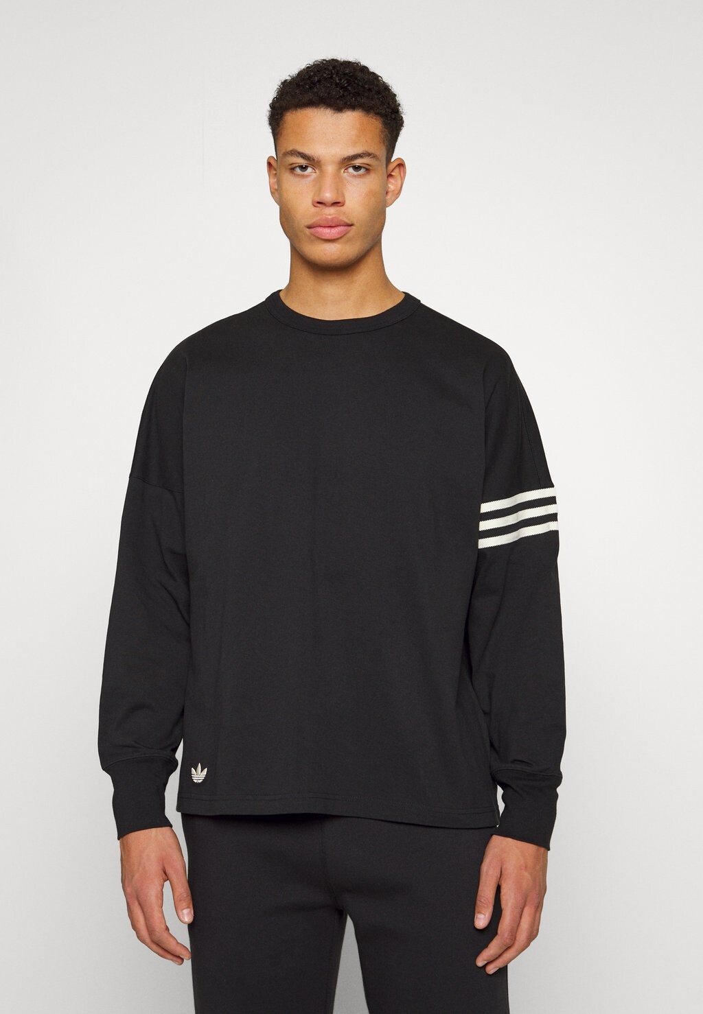 

Толстовка adidas Originals, черно-белый, Черный