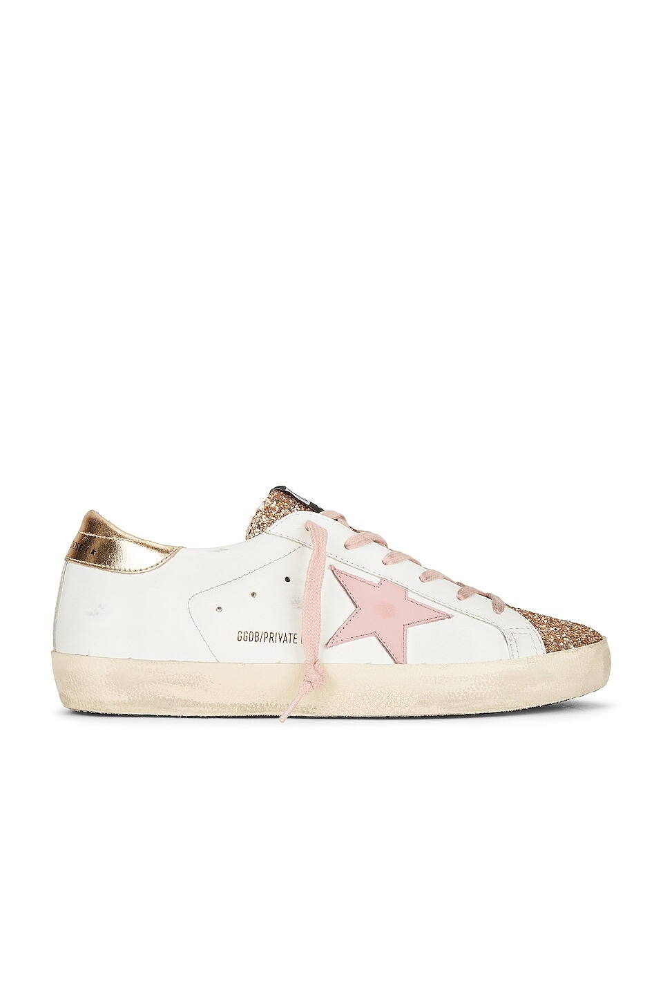 

Кроссовки Golden Goose x REVOLVE Super Star, цвет White, Ancient Pink, & Gold