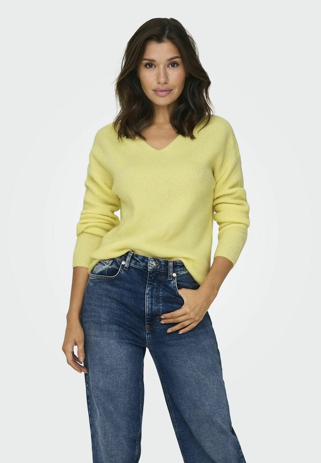 

Свитшот ONLY CAMILLA V-NECK L/S NOOS, цвет yellow pear