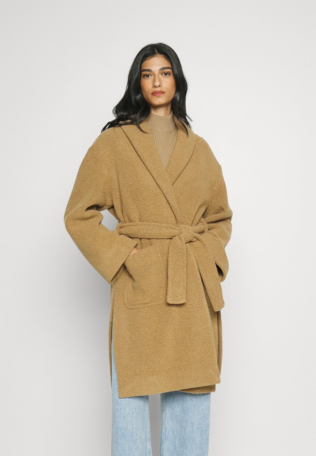 

Классическое пальто Max Mara Leisure БРАВА, цвет cammello