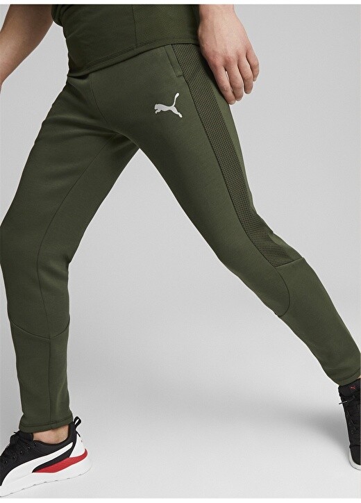 

Спортивные штаны Puma