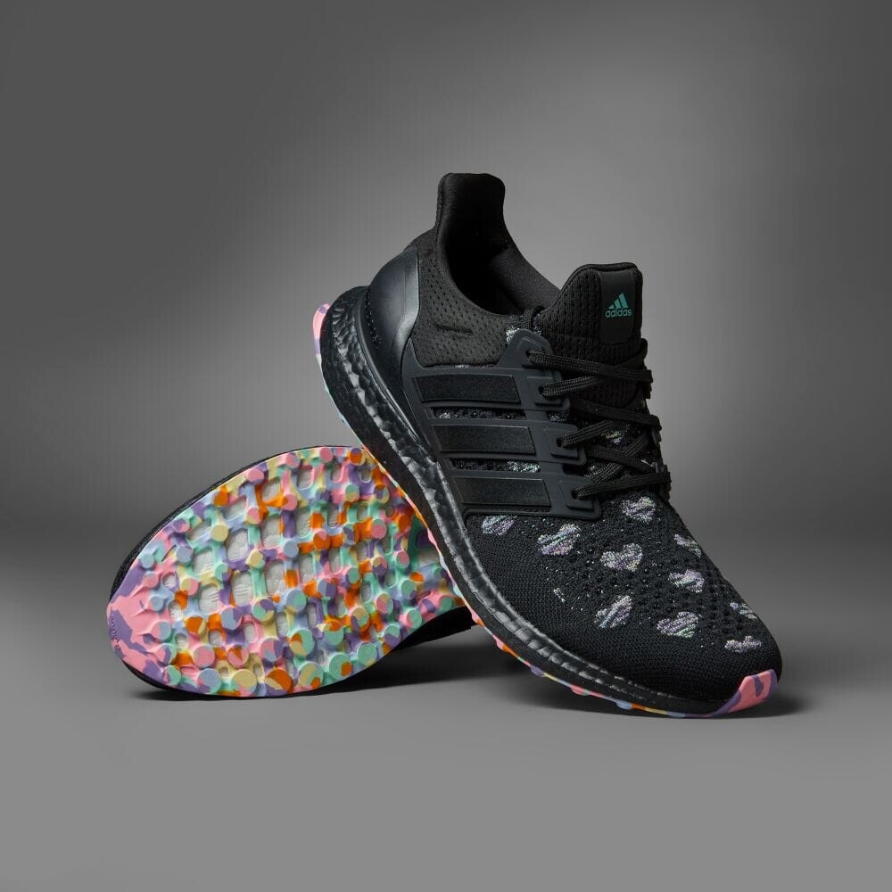 

Кроссовки Adidas VALENTINE’S DAY ULTRABOOST 1.0