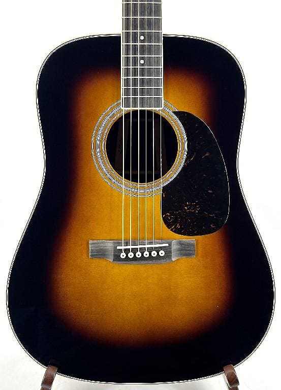 Акустическая гитара Martin D35SUNBURST Acoustic Guitar - Sunburst with Hardshell Case Serial #: 2805155