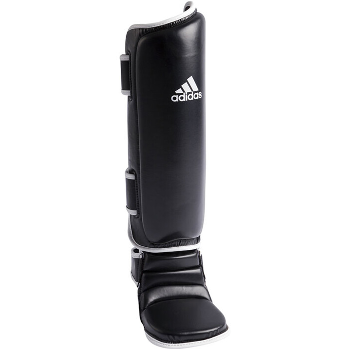 

adidas щитки для голени эконом унисекс черный / белый, красочный